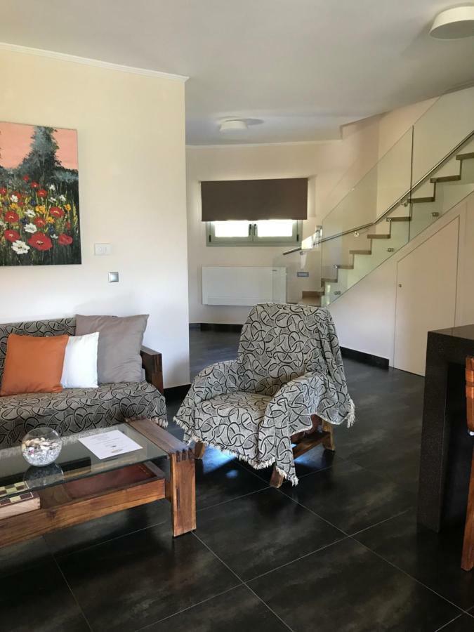 Villa Lydia Nydri  Luaran gambar